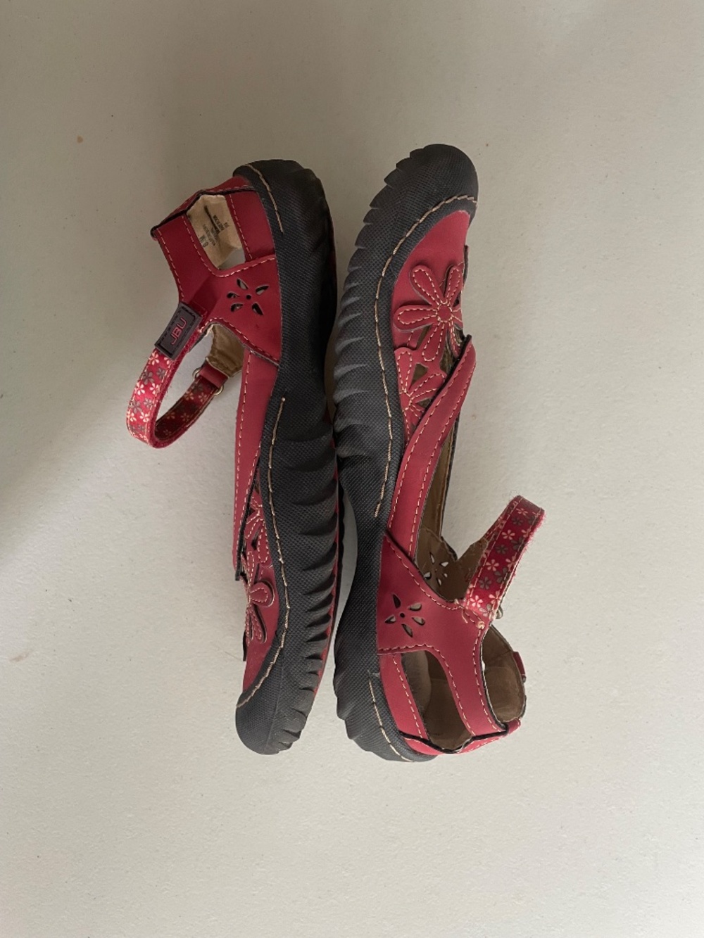 JBU by Jambu Wildflower Mary Jane Sandals Red Comfort Cut-out Hike Vegan, 8.5 - Picture 5 of 7